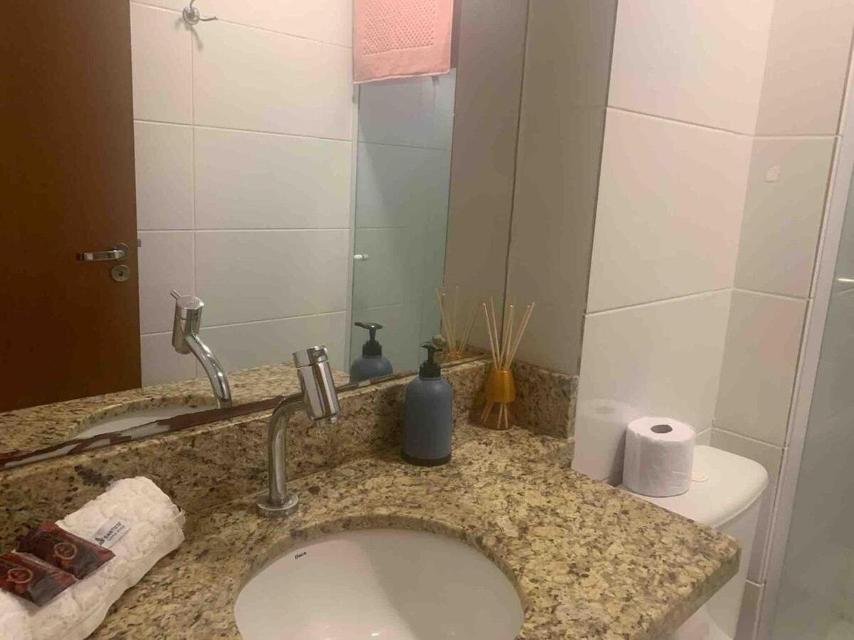 Apartamento Climatizado Ao Lado Do Premium Hosp. Goiânia Exterior foto